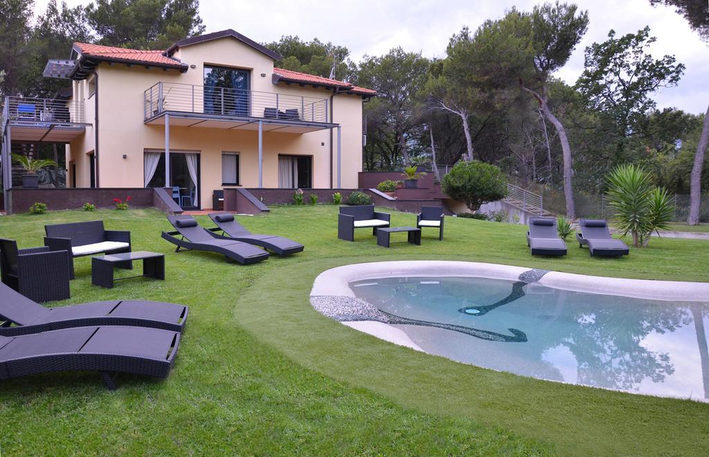 B&B Dodici Lune Marina dʼMarina dʼAndora Εξωτερικό φωτογραφία