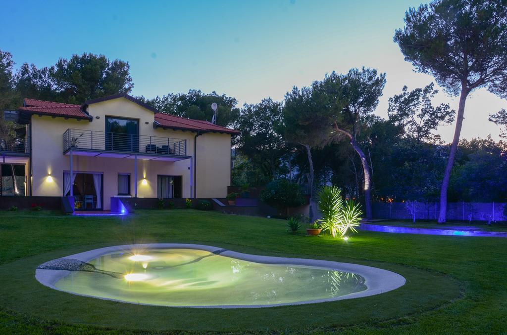 B&B Dodici Lune Marina dʼMarina dʼAndora Εξωτερικό φωτογραφία